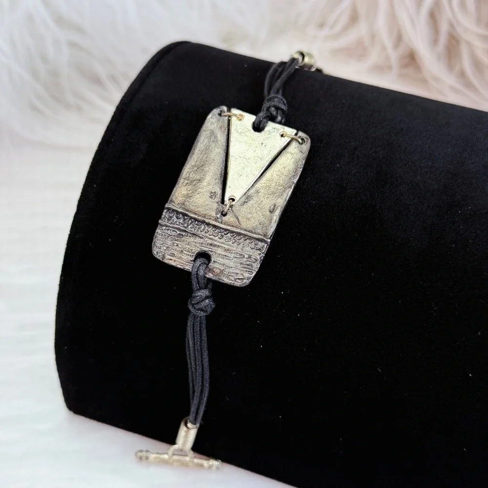 Vintage modernist costume small bracelet